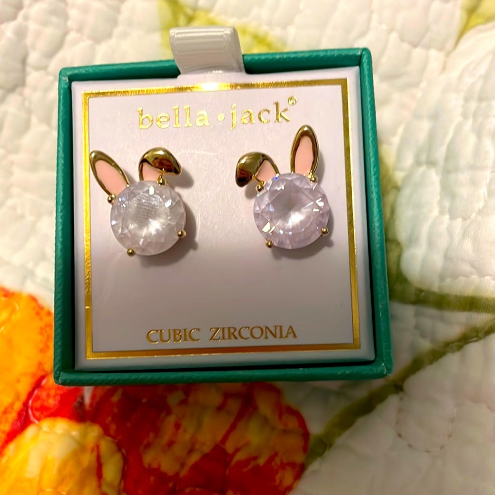 Bunny earrings